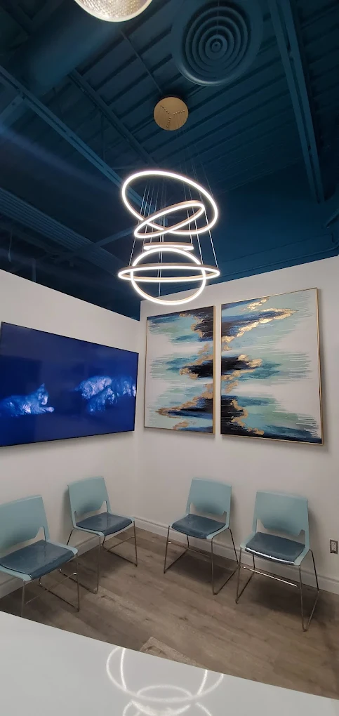 247 King Dental dental clinic in Waterloo - Photo 6